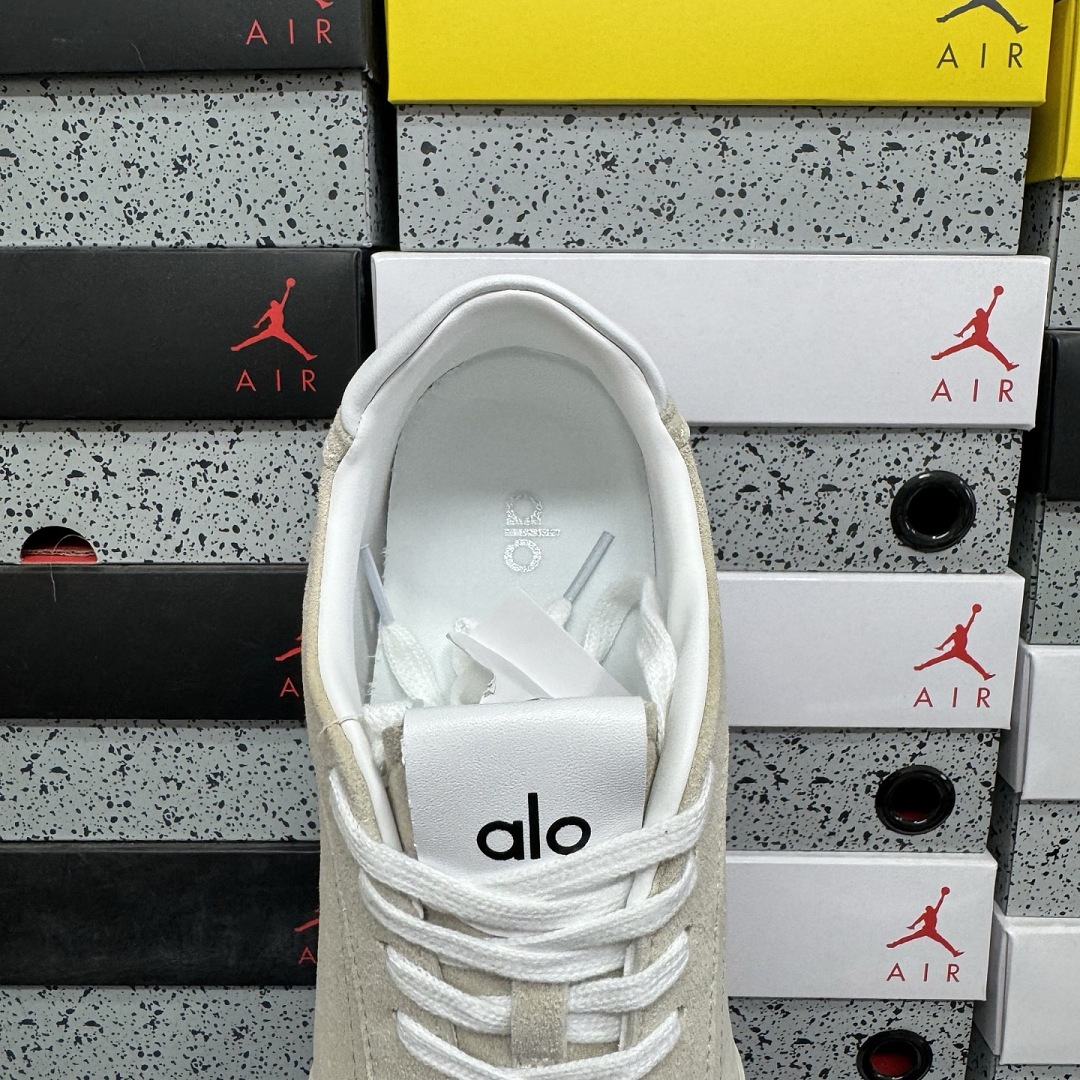 Alo Yoga Sunset Sneaker A0891U_CREAM - Image 5