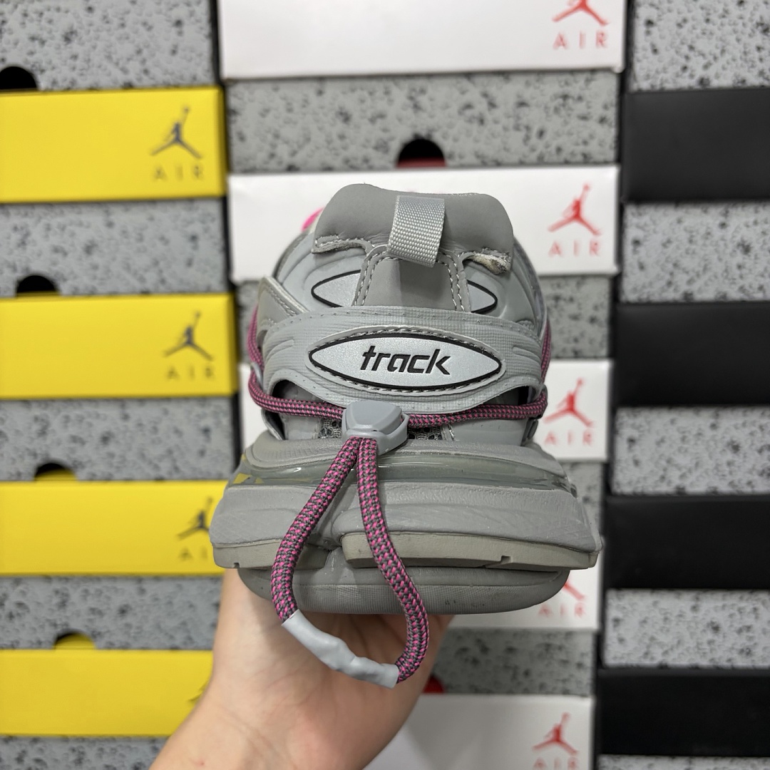 Balenciaga Track - Image 4