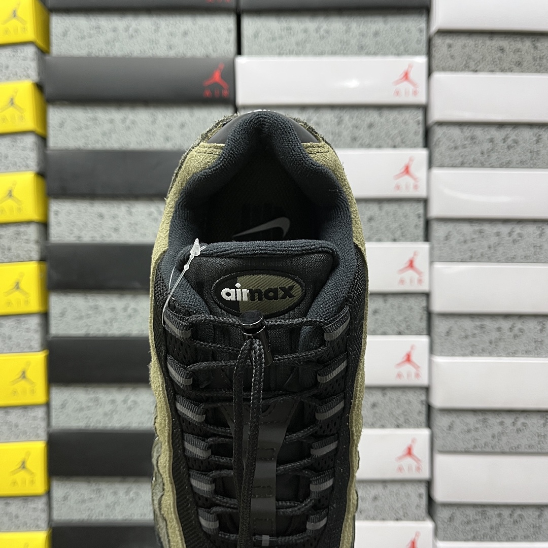 Nike Air Max 95 SP Undefeated Geo La Brea Medium Olive IB4523-200 Los Angeles Limited - Image 10