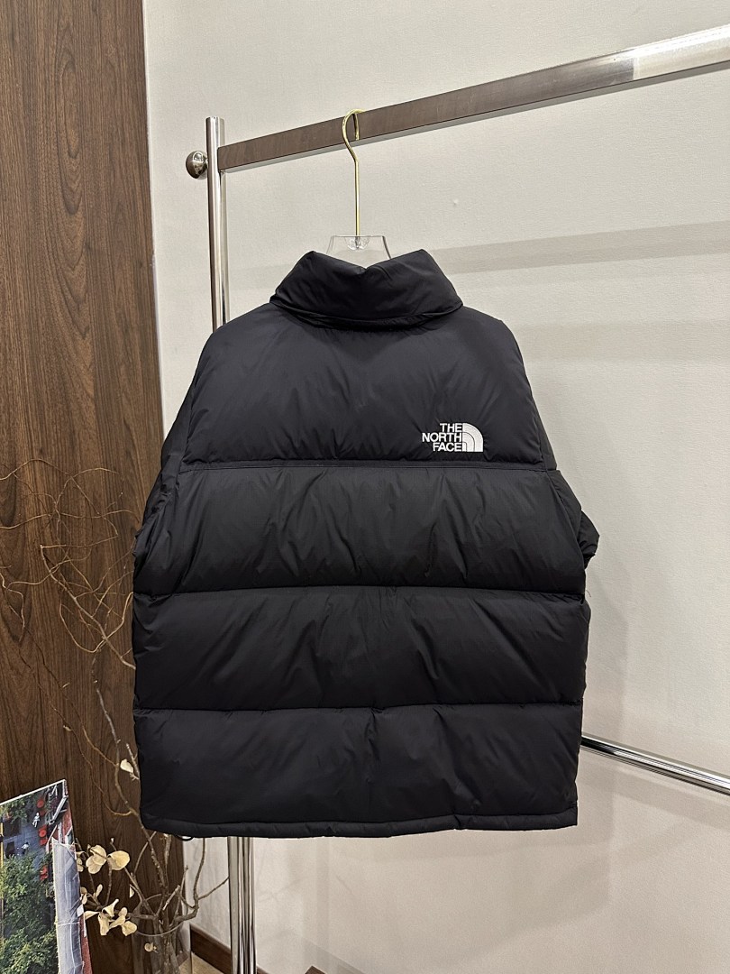 Chanel The North Face 1996 Retro Nuptse 700 Fill Packable Jacket - Image 67
