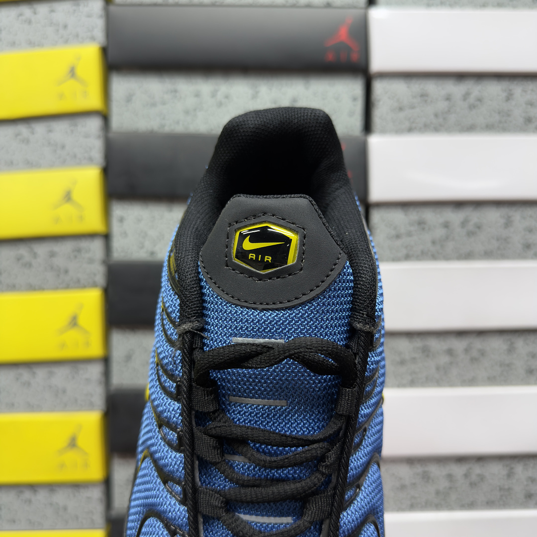 Nike Air Max Plus OG Hyper (Blue) - Image 9
