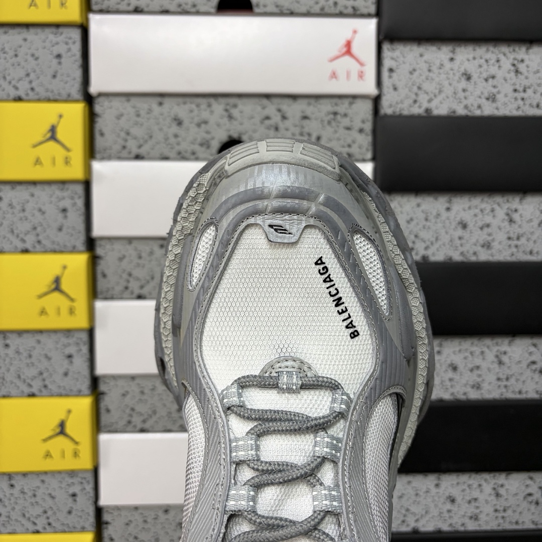 Balenciaga Triple S 2 - Image 2