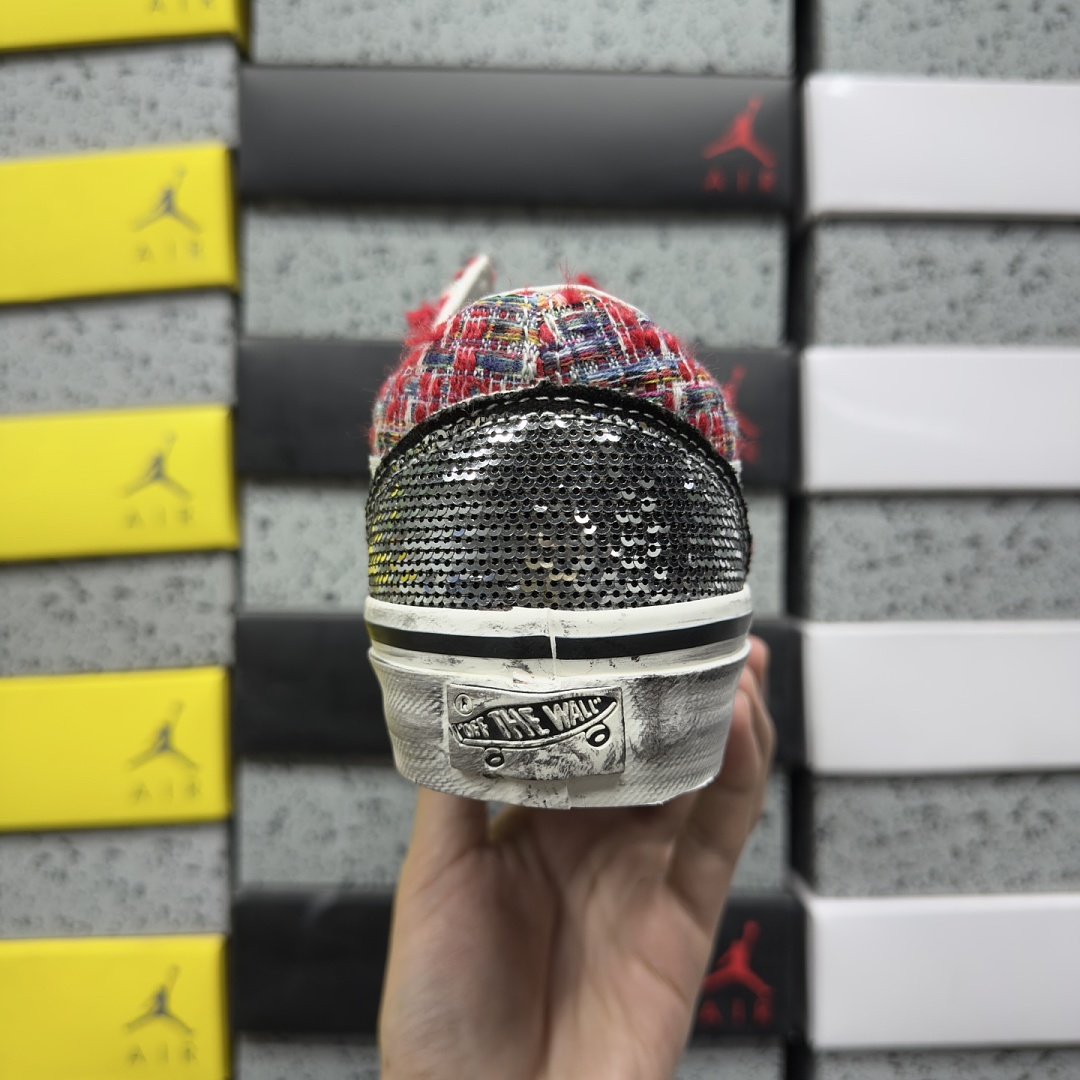 Vans Premium Old Skool Charms Red Black V - Image 3
