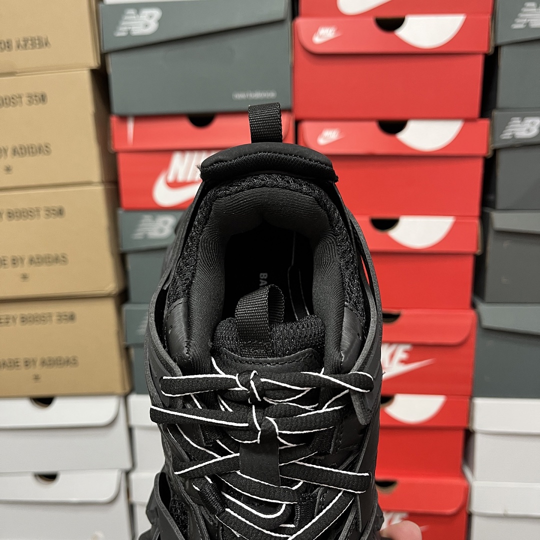 Balenciaga BLCG Track - Image 6
