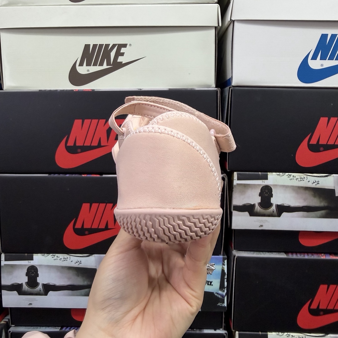 Suicoke Finger Chukka Boot - Image 8