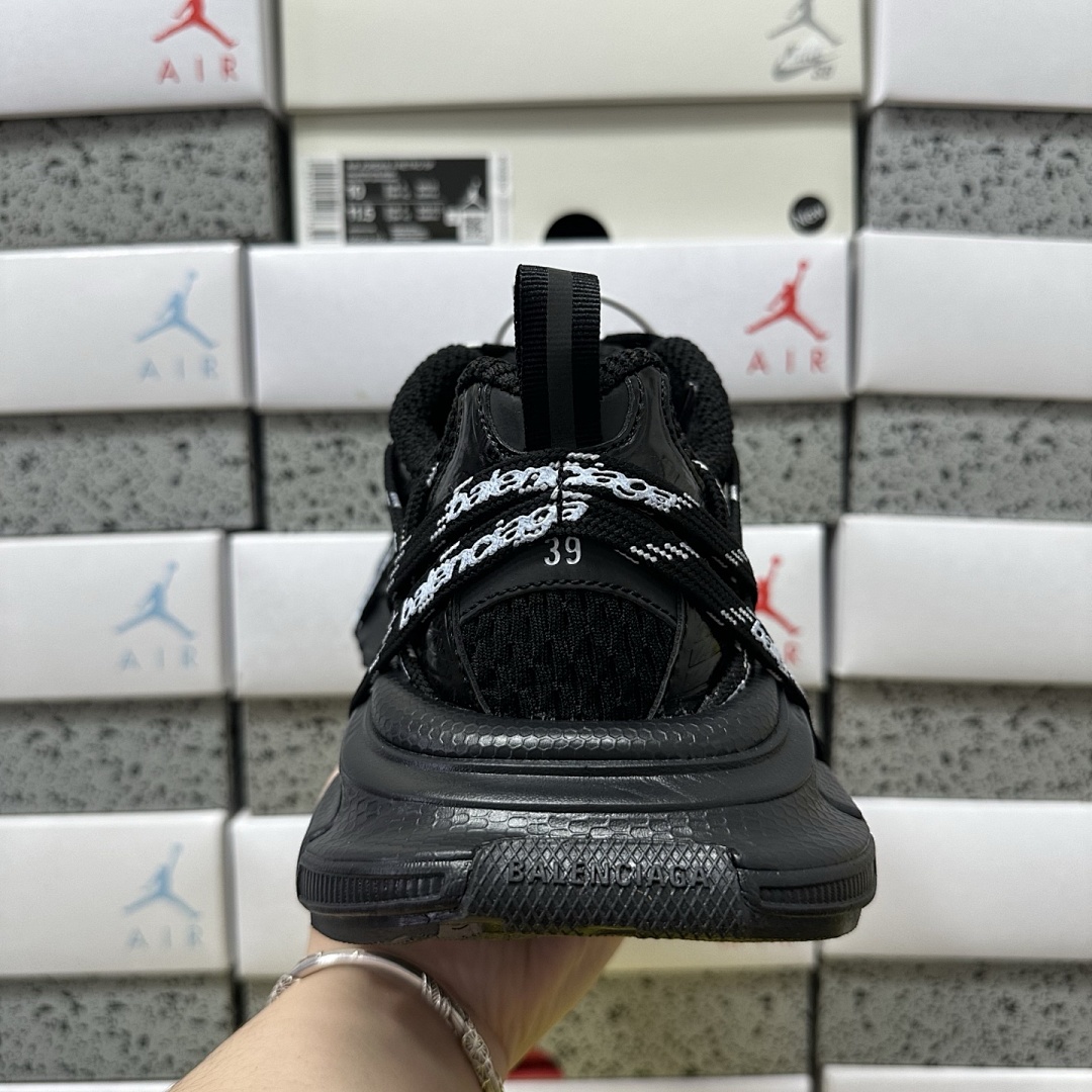 Balenciaga 3XL Extreme Lace 9110 Triple Black Straps (Mid Stripe) - Image 4