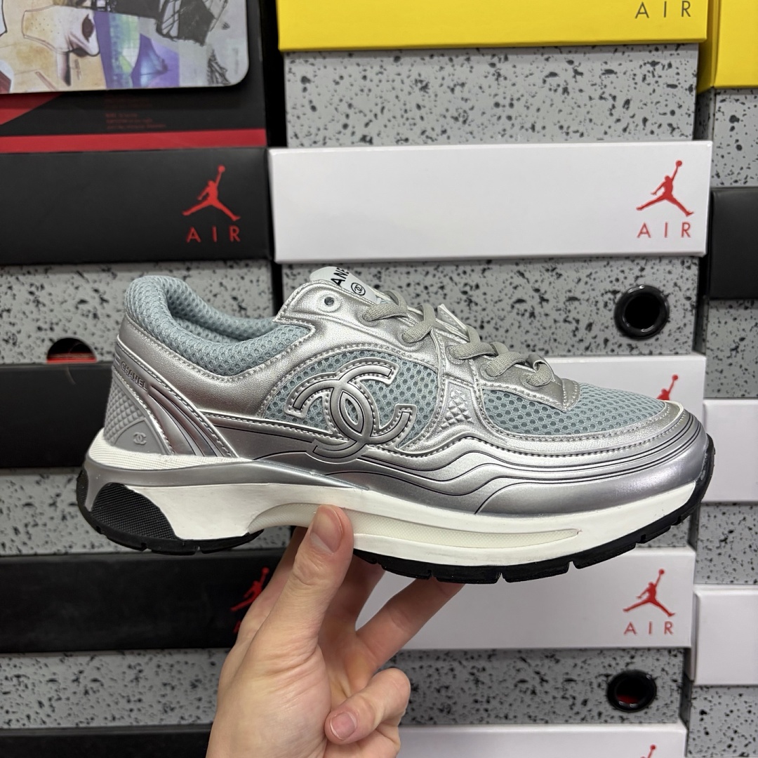 Chanel CC Runner K5452 Grey / - Image 2