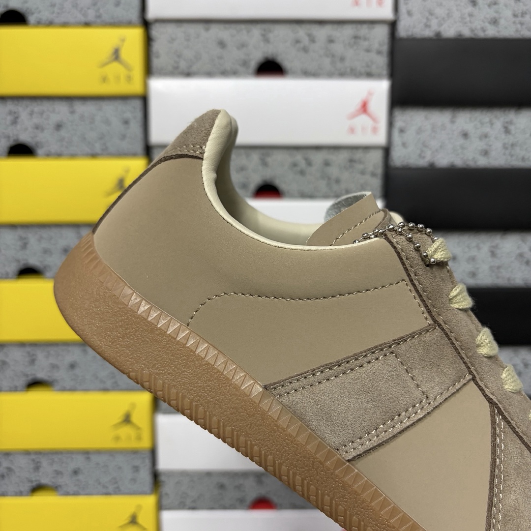 On Running Maison Margiela Replica - Image 2