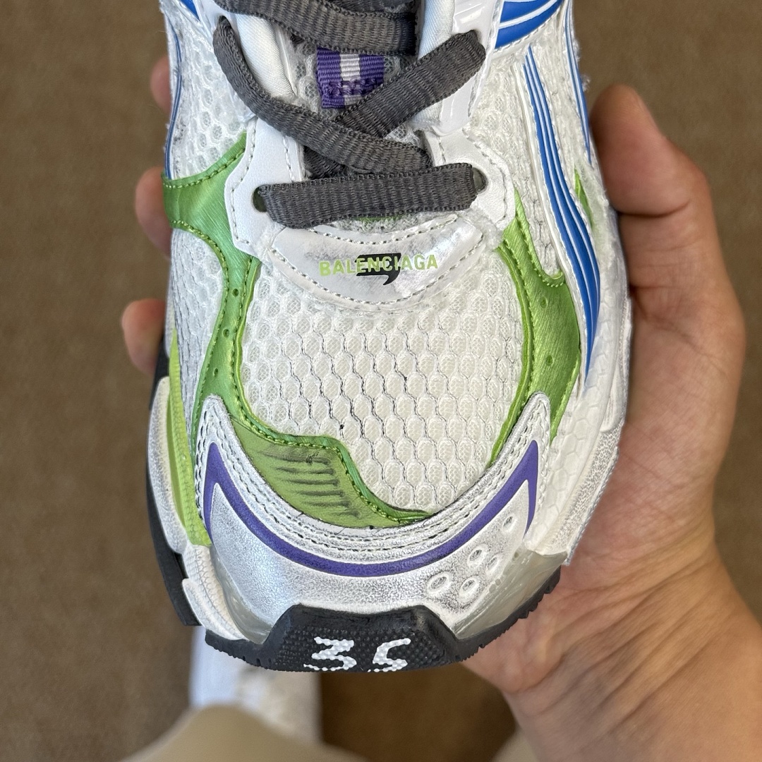 Balenciaga BLCG Runner 7.5 - Image 6