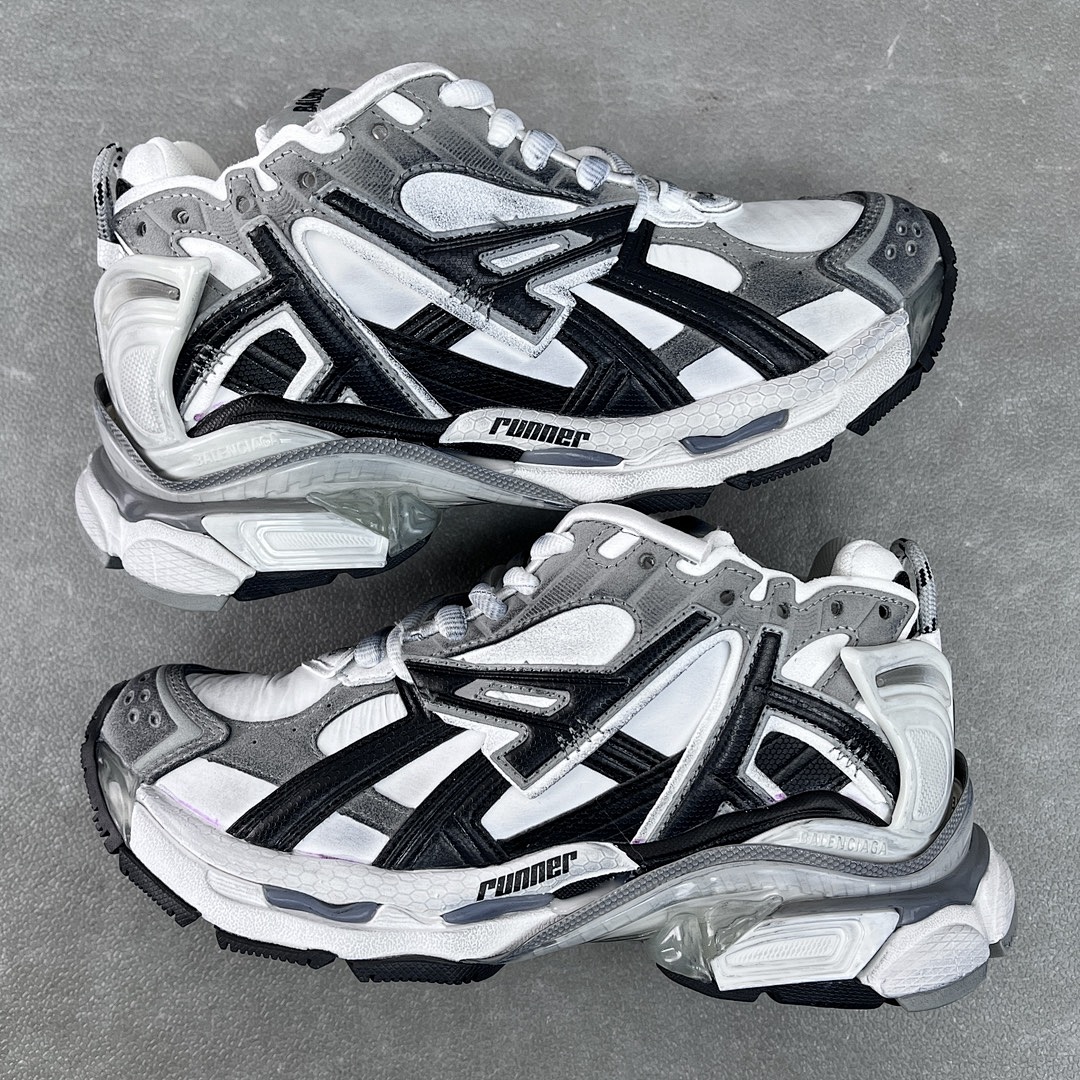 Balenciaga Runner - Image 3