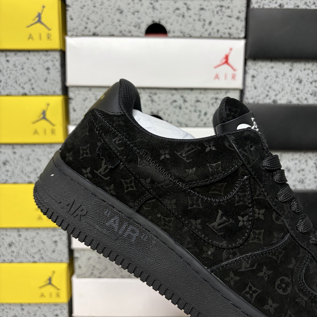 Louis Vuitton By Virgil Abloh Collab Black Velvet - Image 5