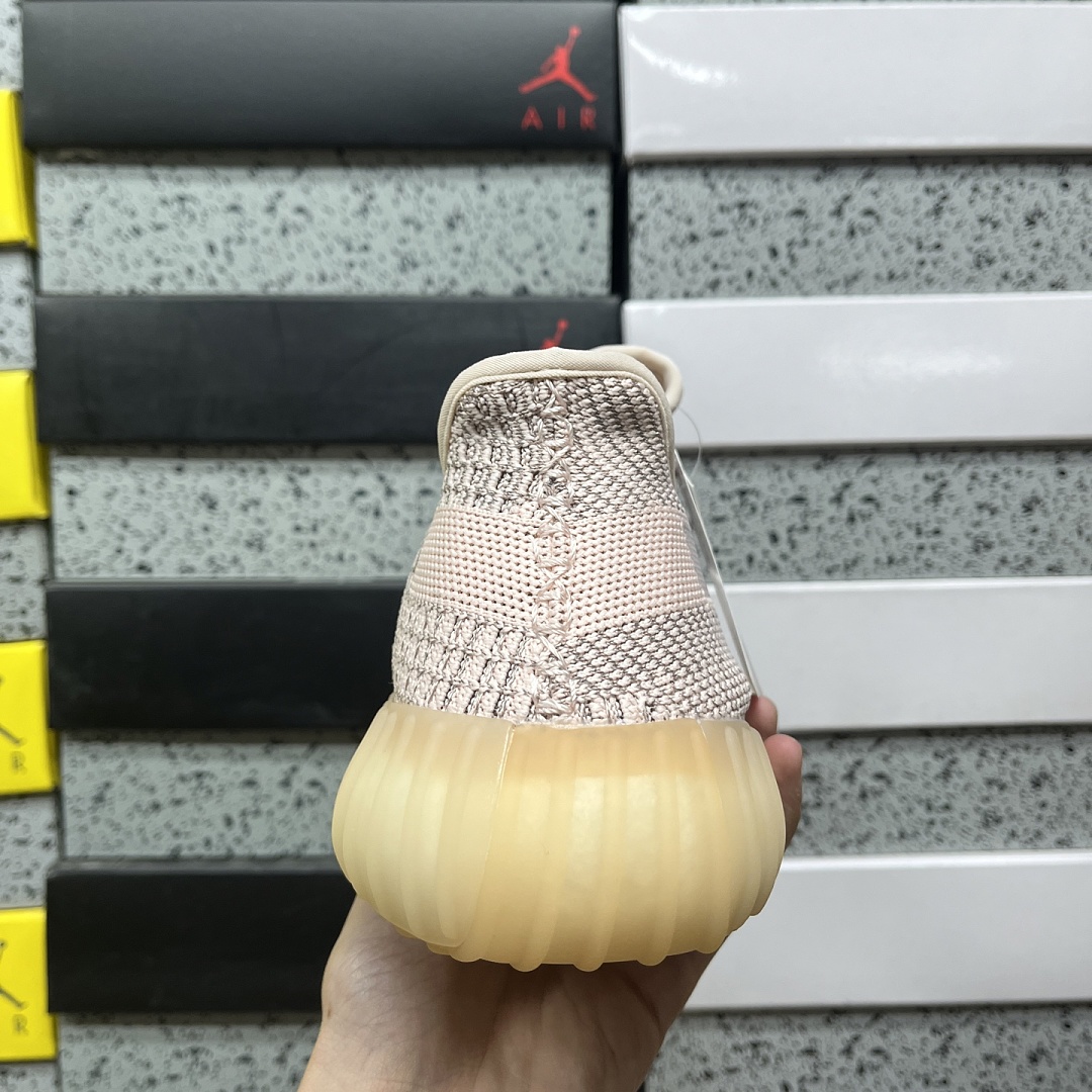Adidas Yeezy Boost 350 V2 - Image 6
