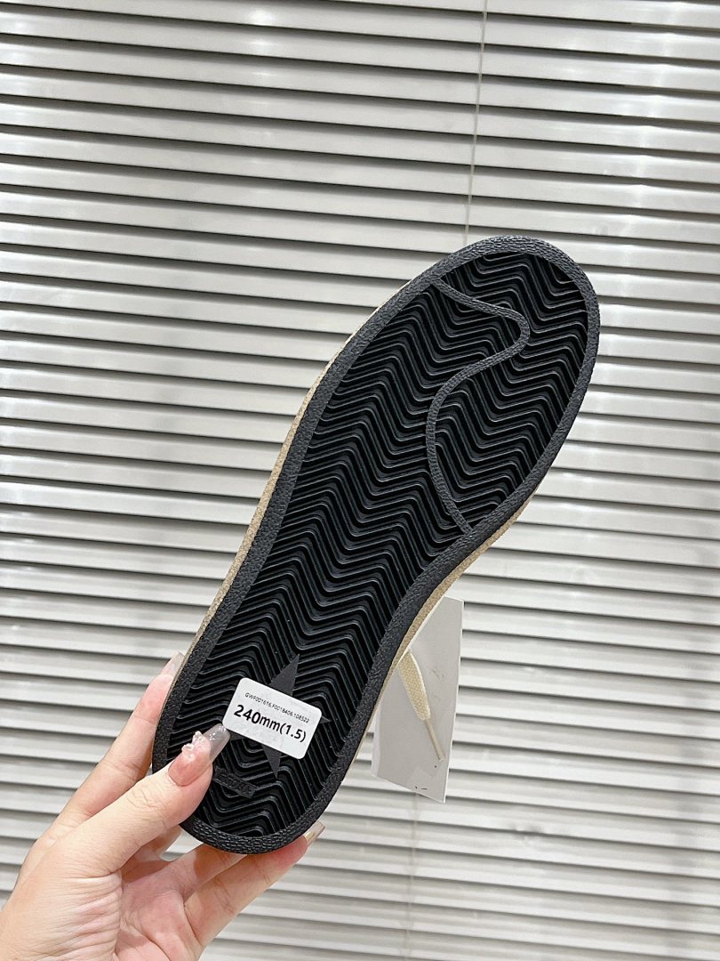 Golden Goose Deluxe Brand 10 - Image 4