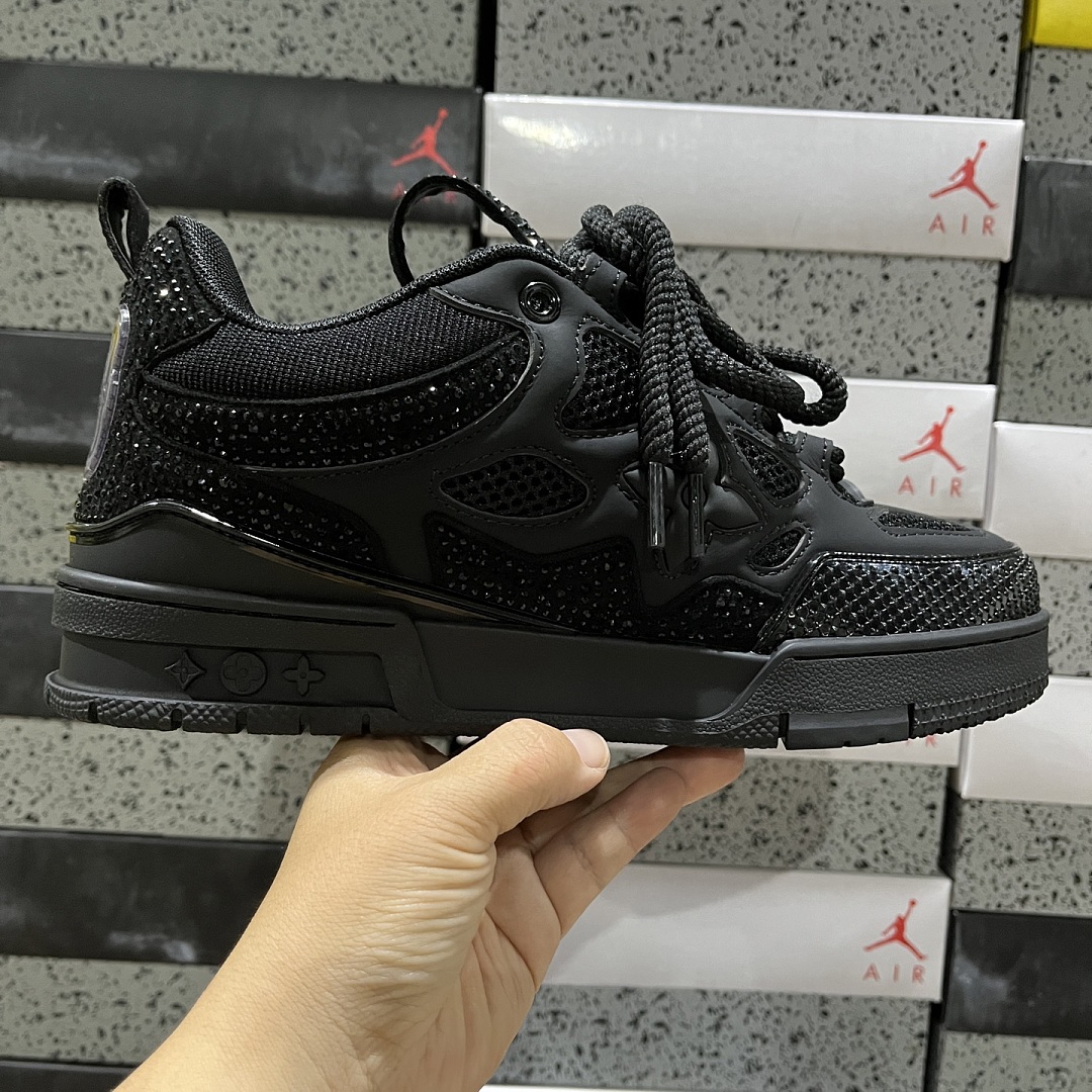 Louis Vuitton Skate Sneaker V3-9 - Image 4