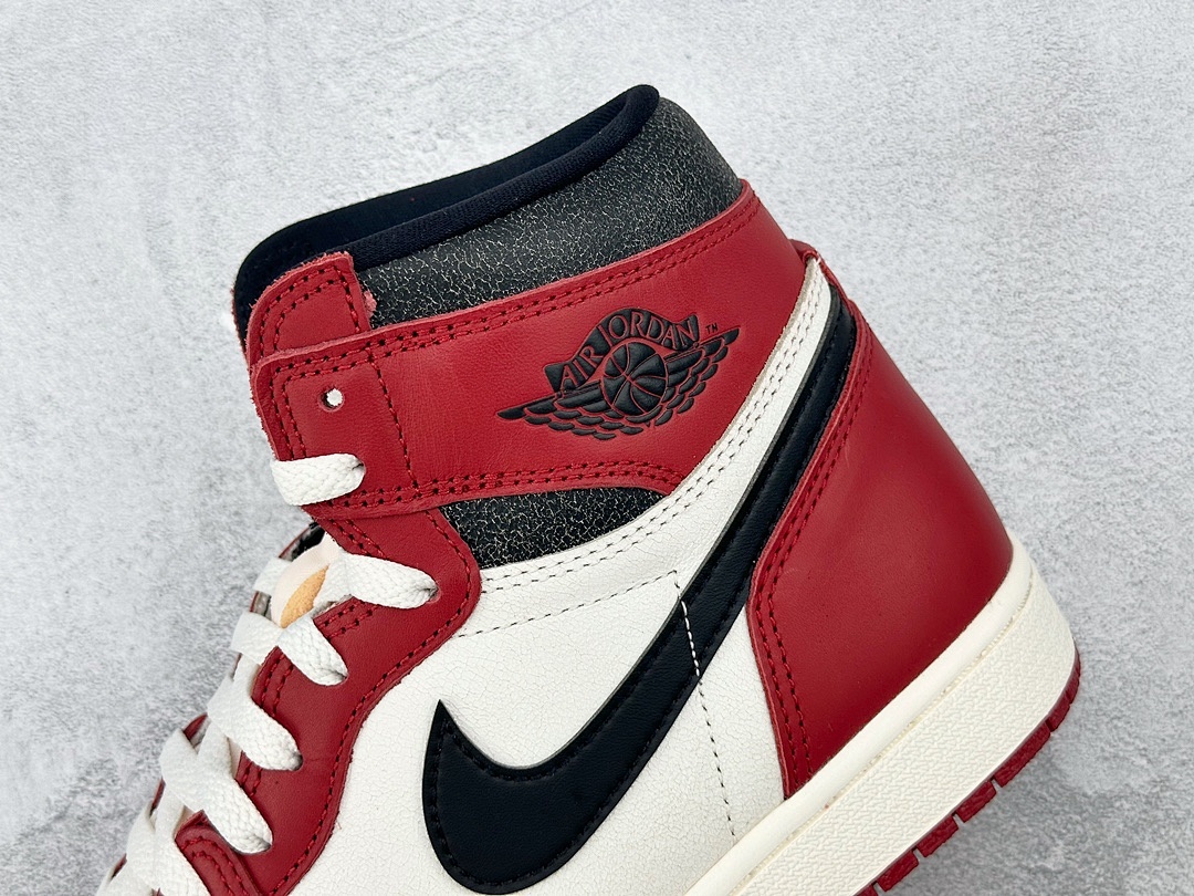 Chanel Jordan Air 1 Chicago - Image 8