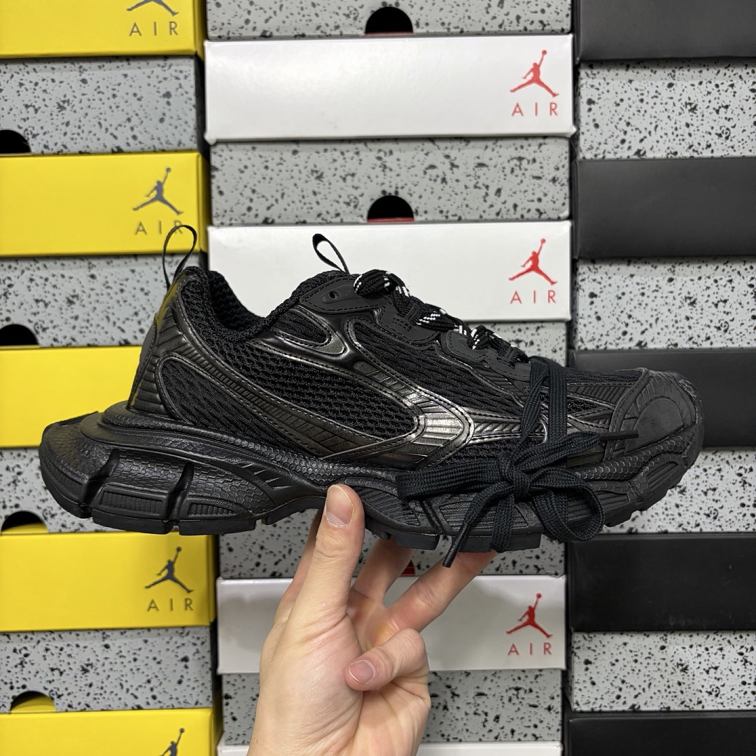 Balenciaga BLCG 3XL - Image 4