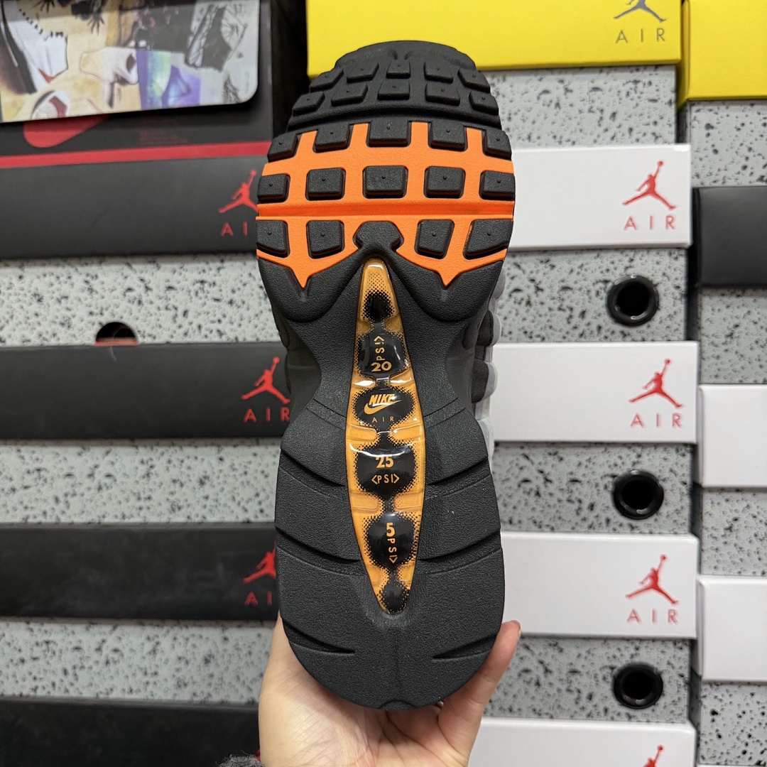 Nike Air Max 95 OG Big Bubble Bright Mandarin - Image 4