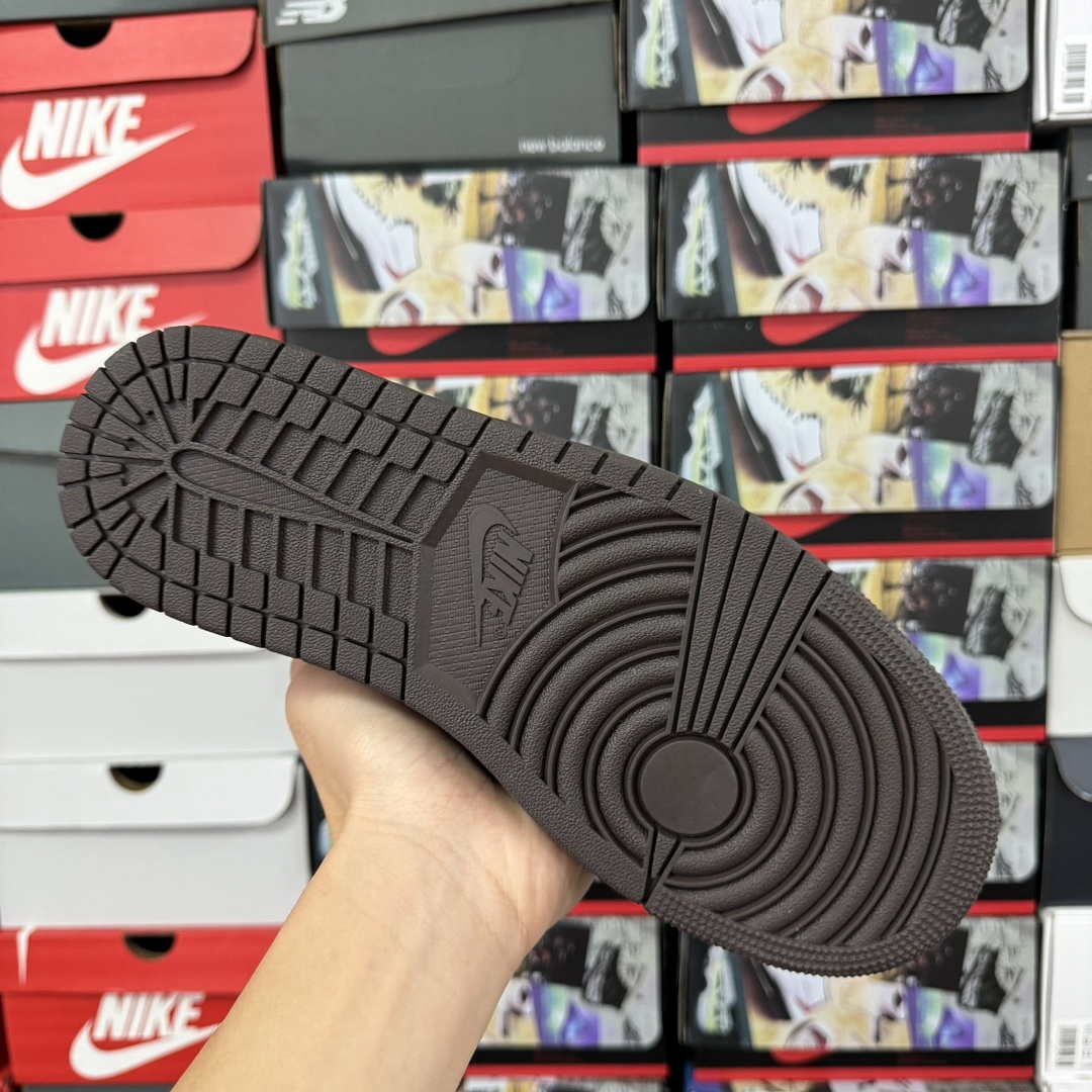 Nike Travis Scott Velvet (Brown) - Image 6