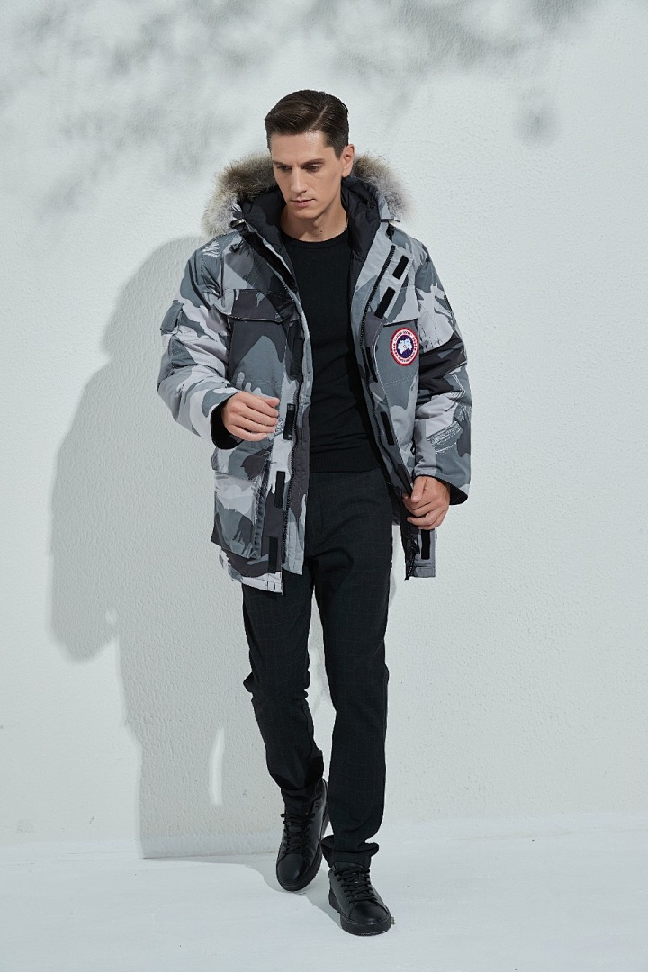 Canada Goose Parka 08 - Image 9