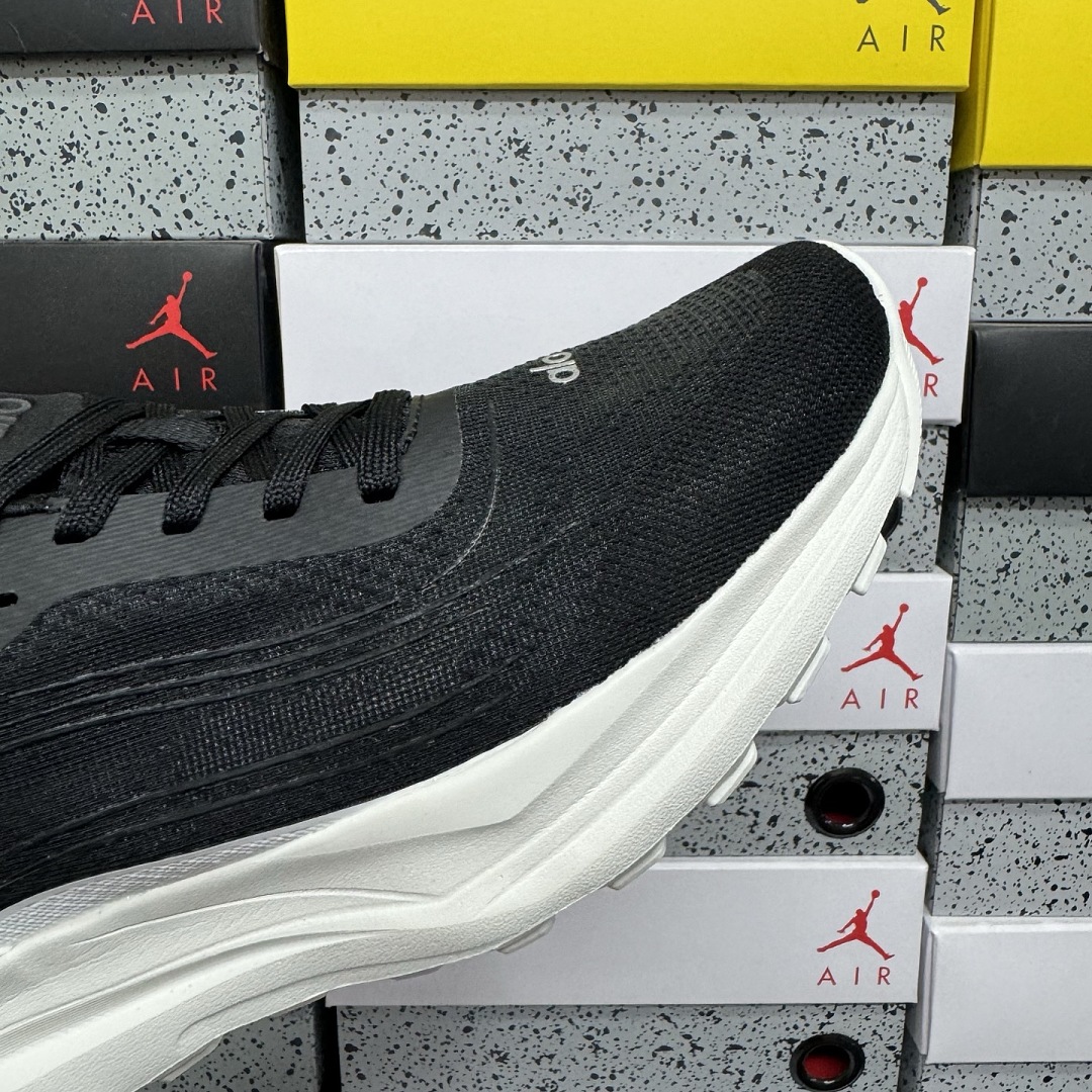 Alo Yoga Rnner A0590U_BLACK/WHIT - Image 2