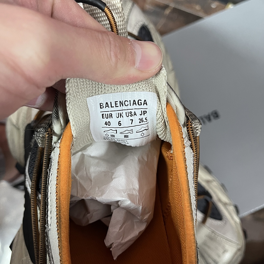 Balenciaga Hike 15 Gen - Image 6