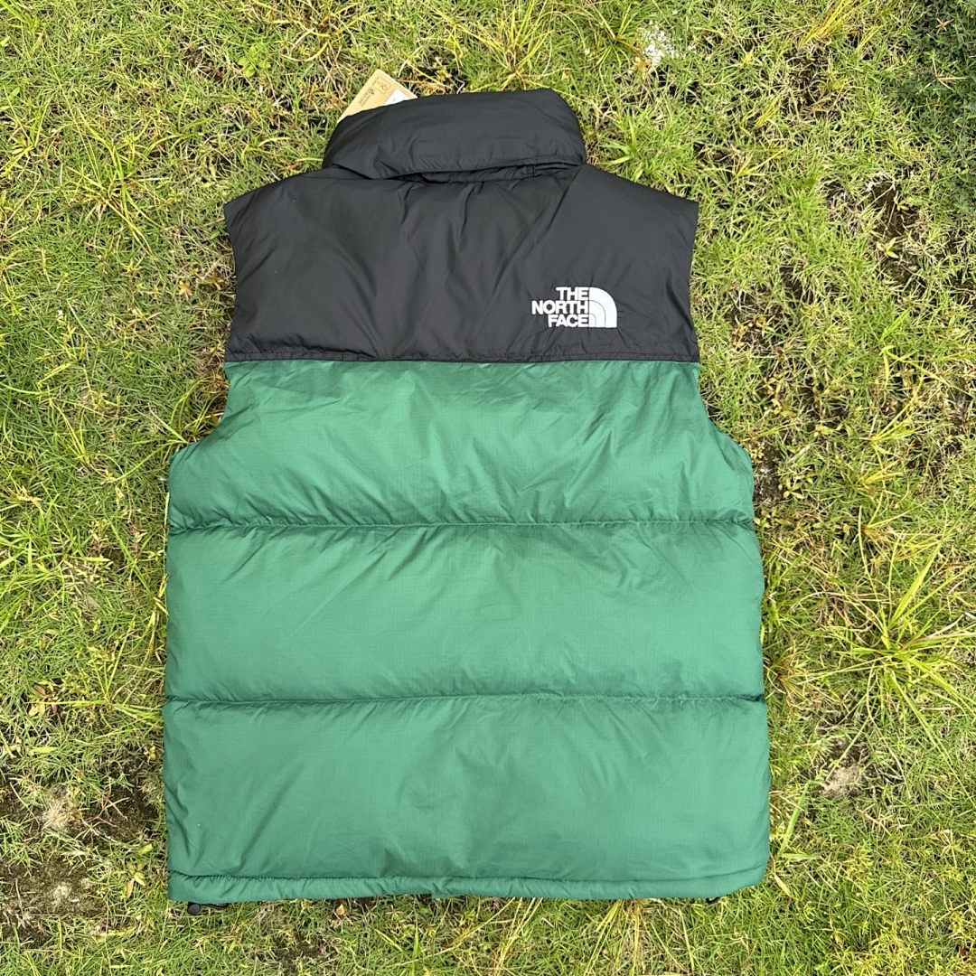 The North Face TNF 1996 Retro Nuptse Vest - Image 53