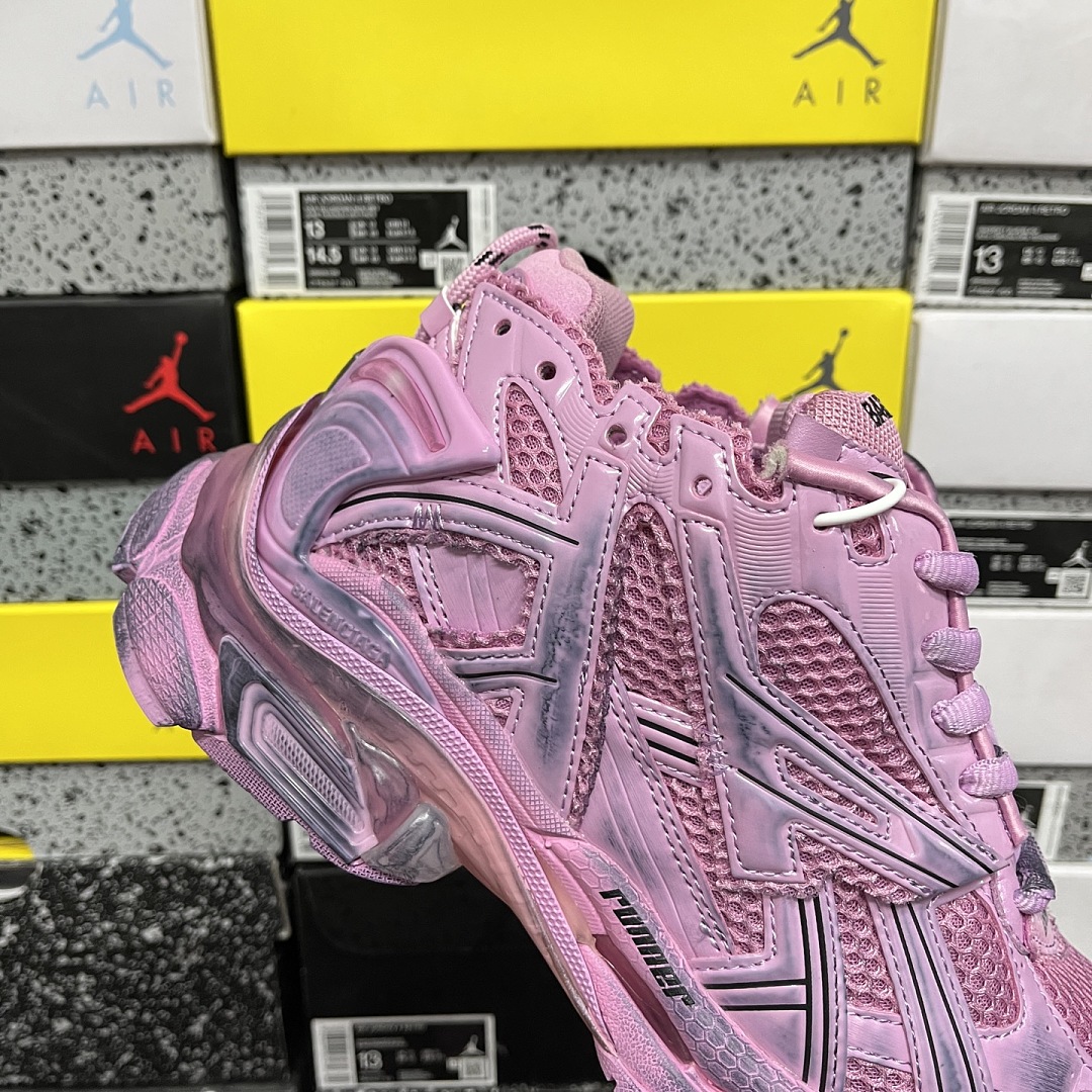 Balenciaga BLCG Runner 7.0 - Image 8