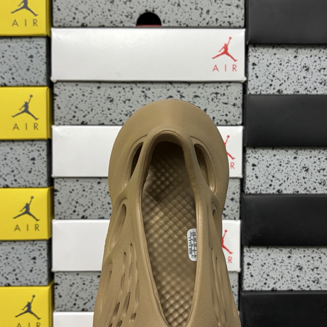 Adidas Yeezy Foam RNR Clay Taupe Clogs - Image 2