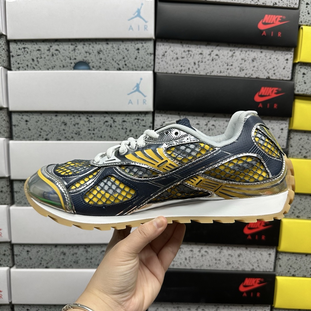 Bottega Veneta Orbit Surf Vapor - Image 6