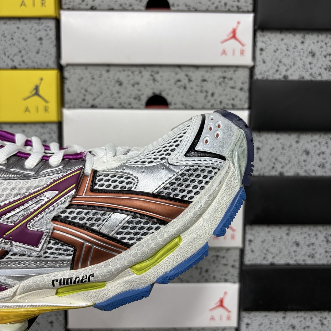 Balenciaga BLCG Runner Multicolor 7.0 - Image 2