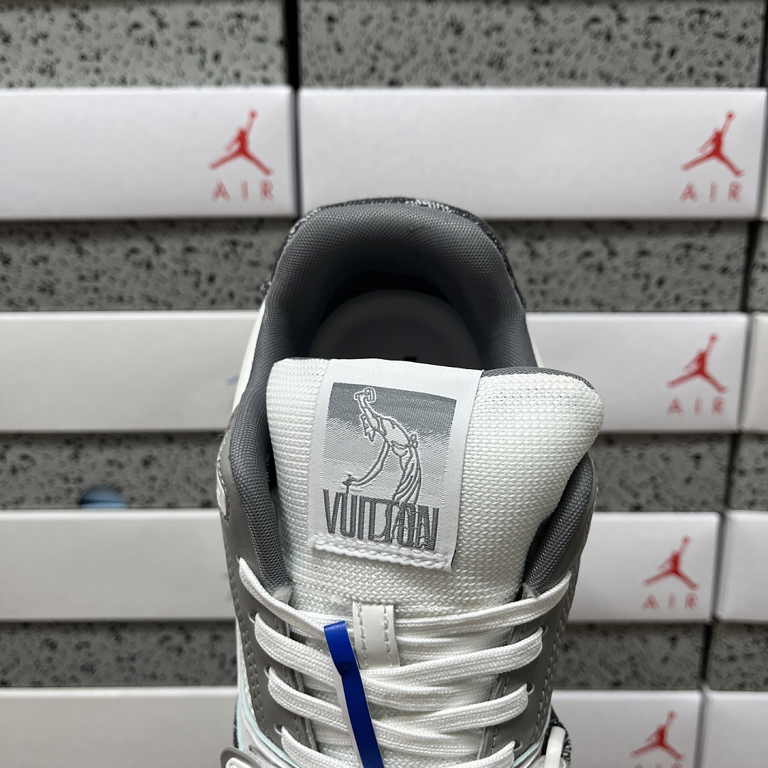 Louis Vuitton Trainer (Black White Grey) - Image 8