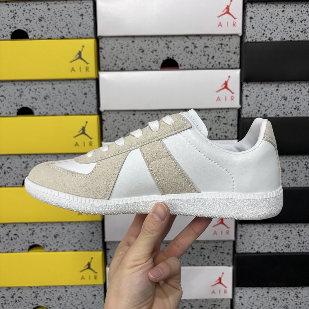 On Running Maison Margiela Replica - Image 9
