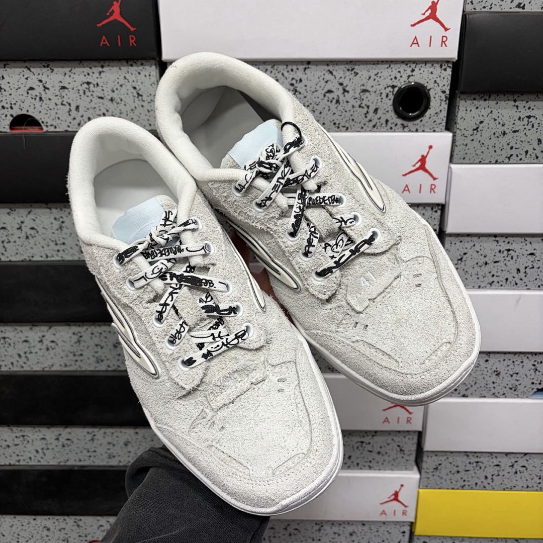 Balenciaga Hamptons Sneakers 18 Gen - Image 6