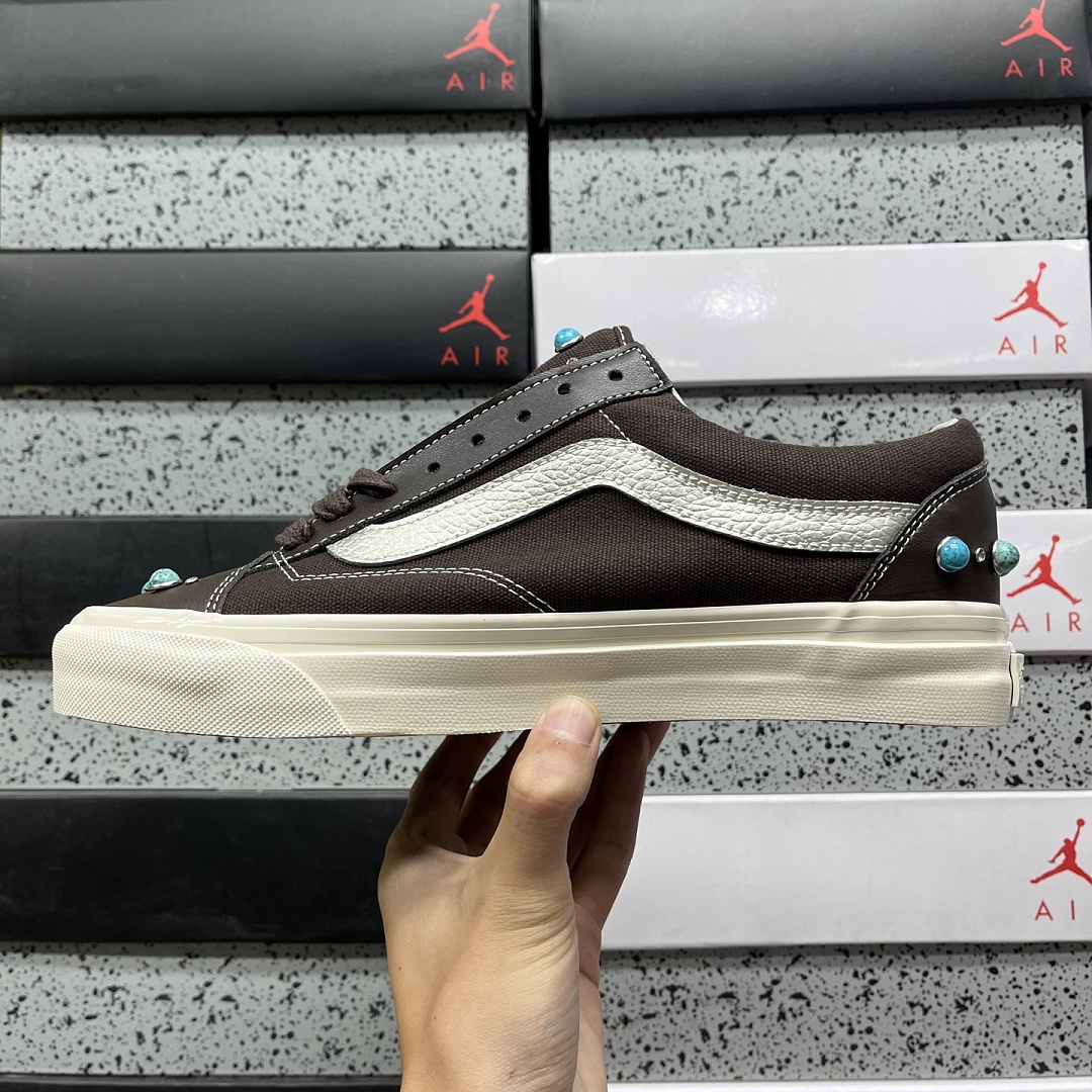 Vans Premium Old Skool Gemstone Mushroom - Image 3
