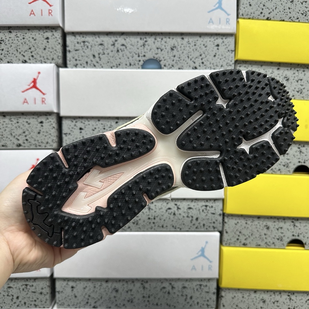 Off-White Be Right Back F24 10931 - Image 2