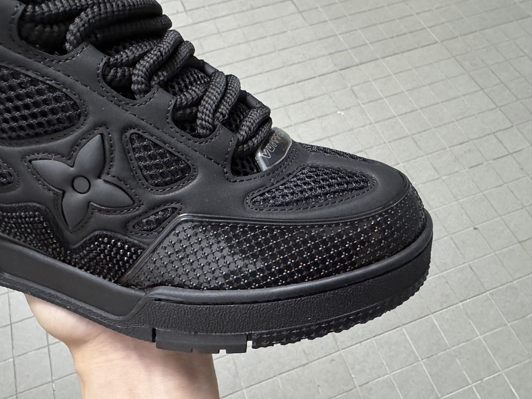 Louis Vuitton LV SkateBlack Sports Shoes - Image 7