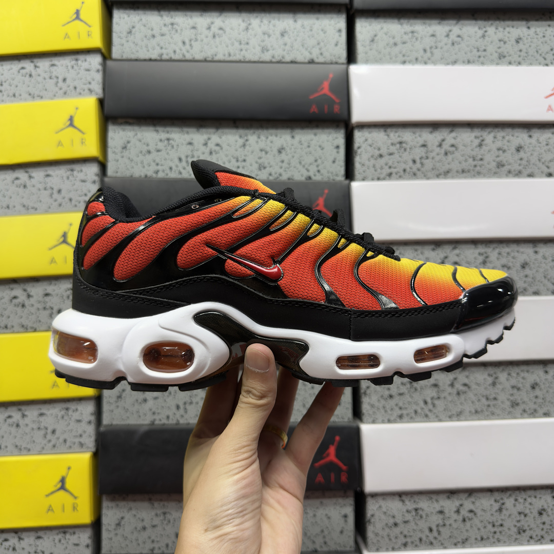 Nike Air Max Plus Sunset - Image 2