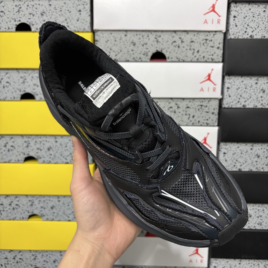 Balenciaga Jet 26 - Image 8