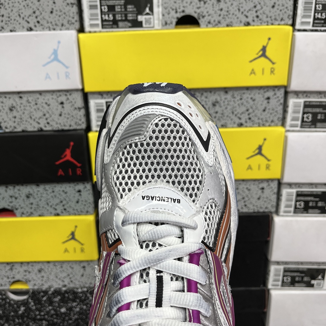 Balenciaga BLCG Runner 7.0 - Image 2