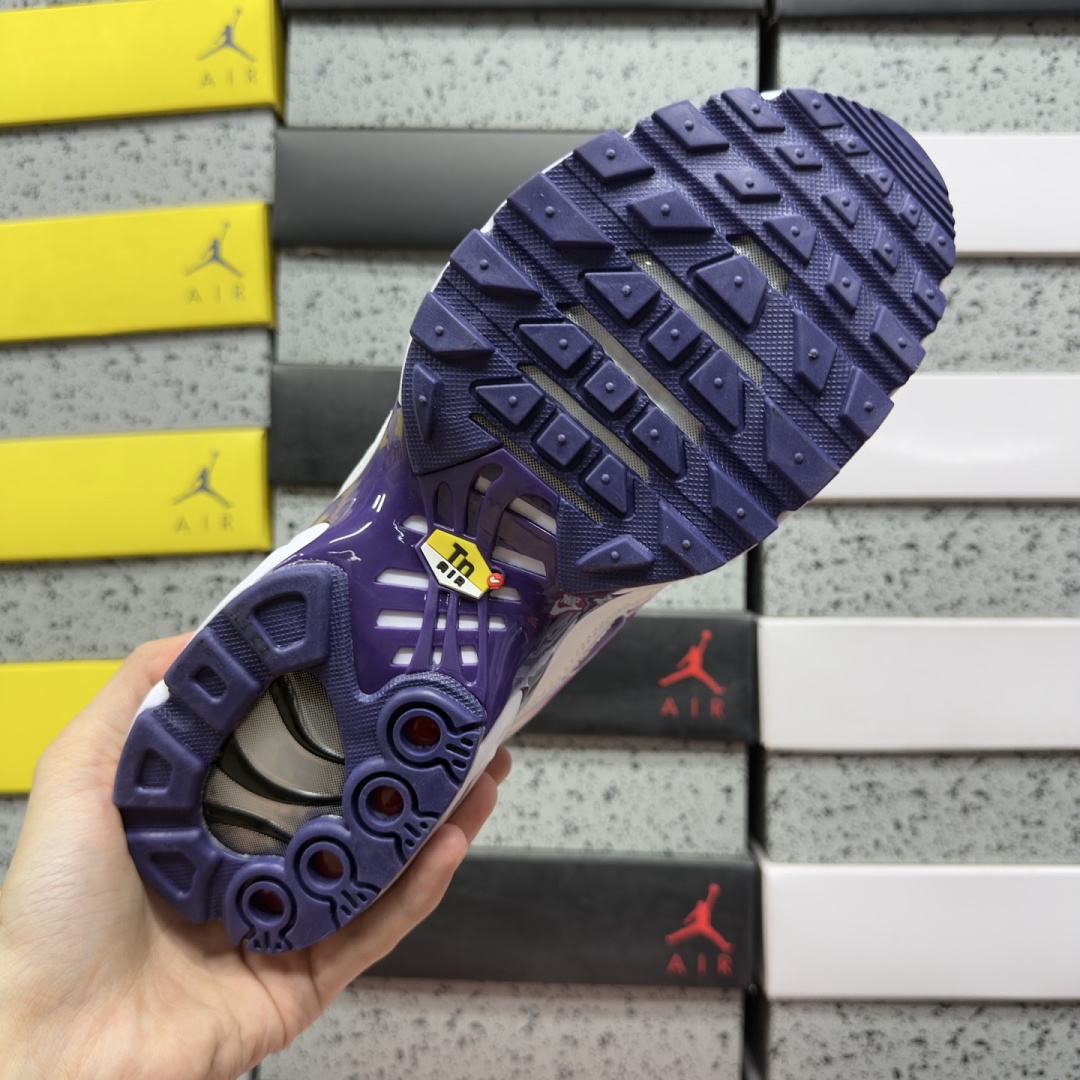 Nike Air Max Plus 105-504 - Image 8