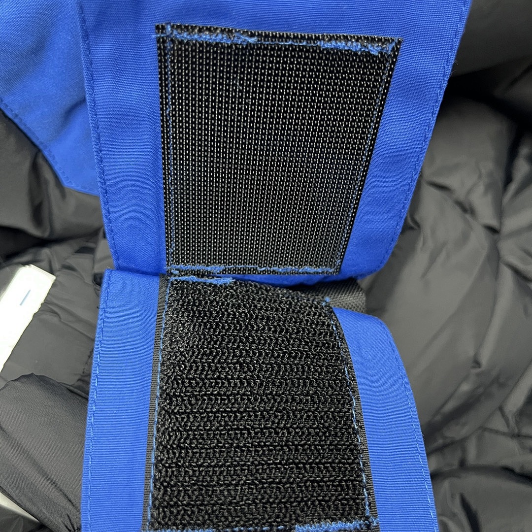 Canada Goose Parka 08 - Image 6