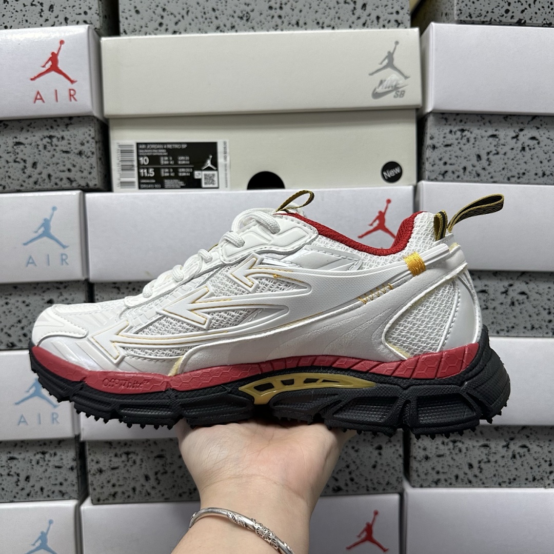 Off-White Be Right Back - Image 9