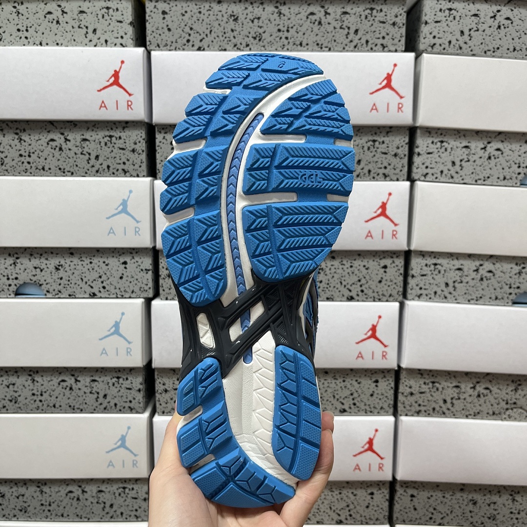 ASICS Gel-Kayano - Image 7