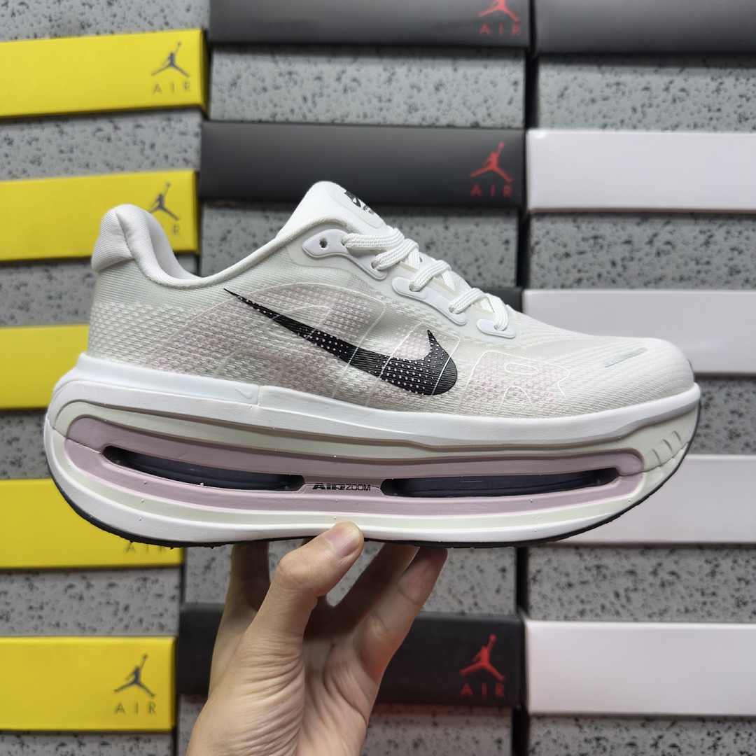 Nike Vomero Premium - Image 4