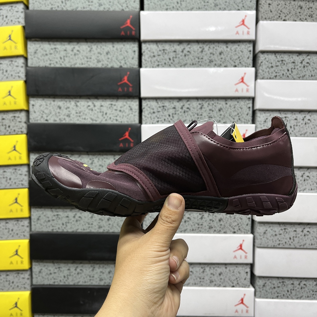 Suicoke Finger Chukka Boot - Image 10