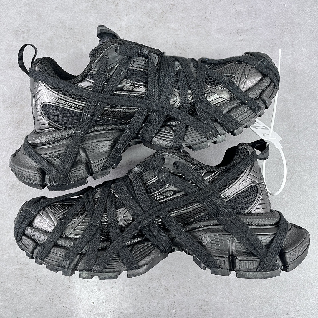 Balenciaga 3XL Extreme Lace - Image 8