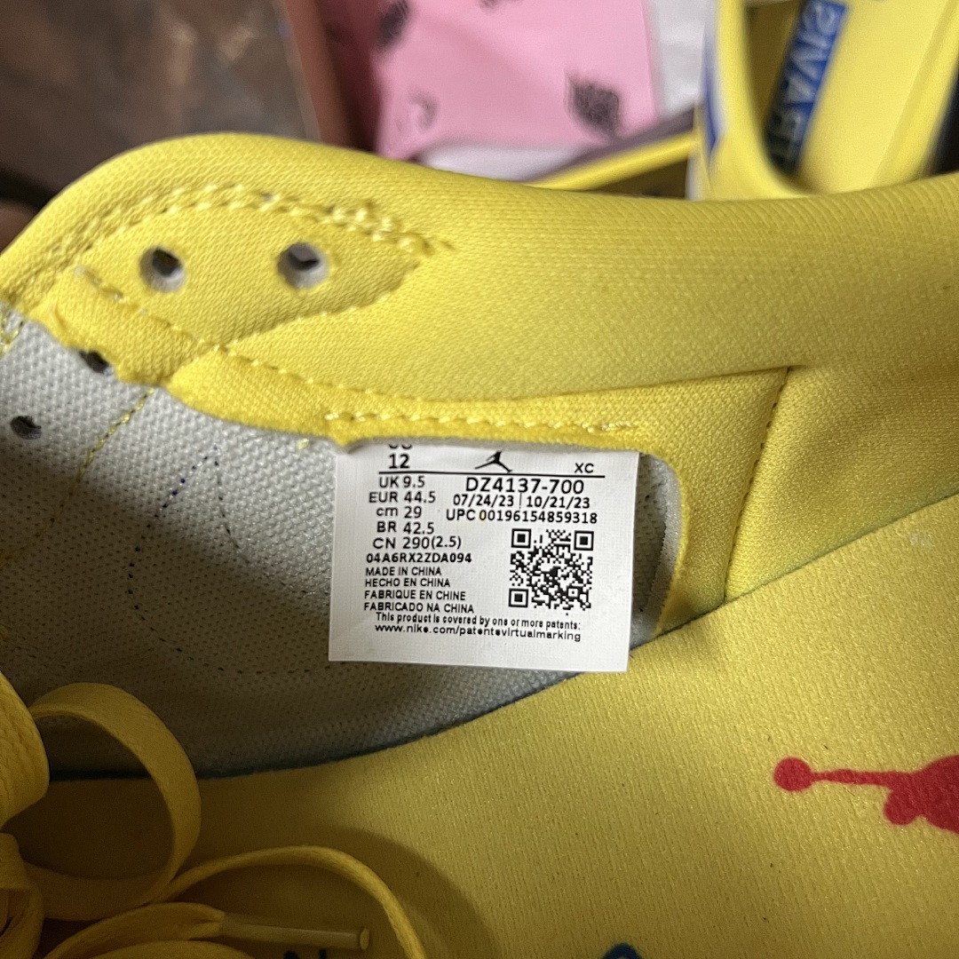 Nike Jordan 1 Retro Low OG SP Travis Scott Canary - Image 9