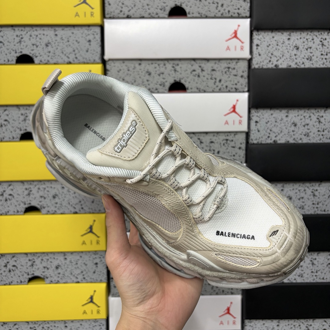 Balenciaga Triple S 2 - Image 9