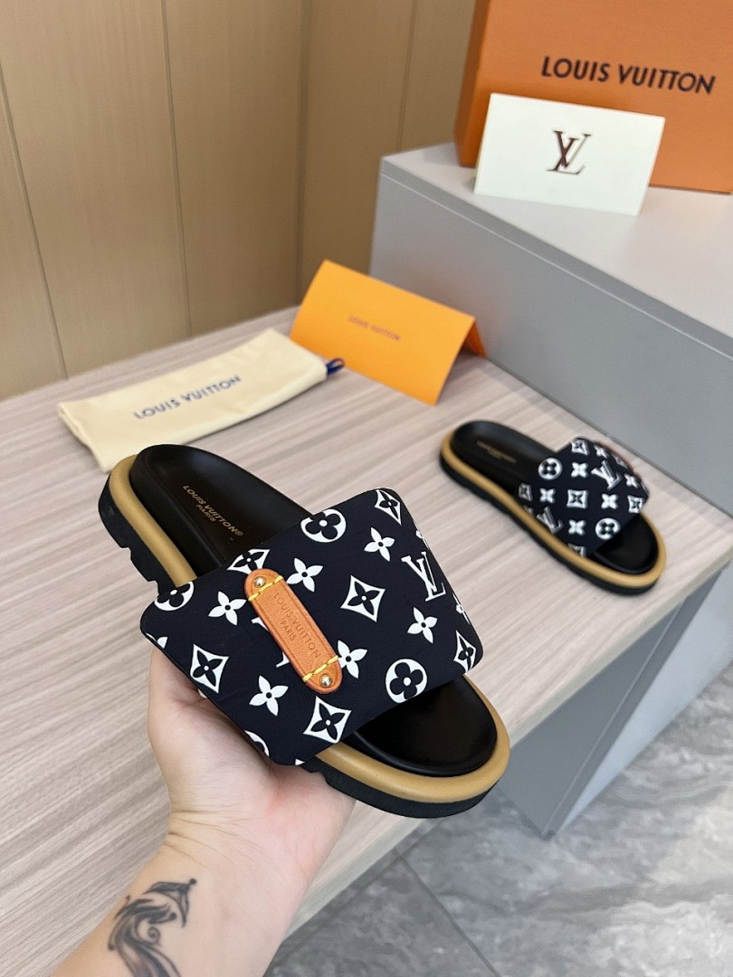 Louis Vuitton Velcro Slippers - Image 4