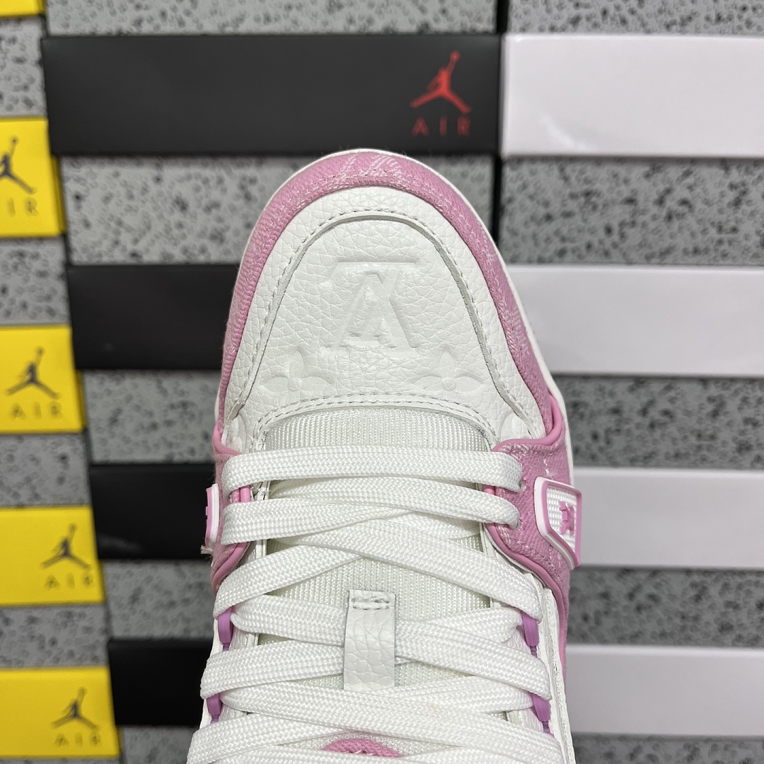 Louis Vuitton Trainer 1-11 - Image 8